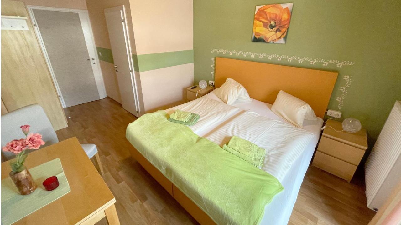 Göschlberger Gasthof 2*